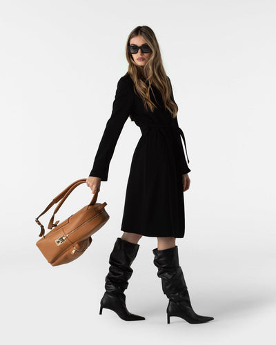 Best Bags for Women Who Travel by Bus