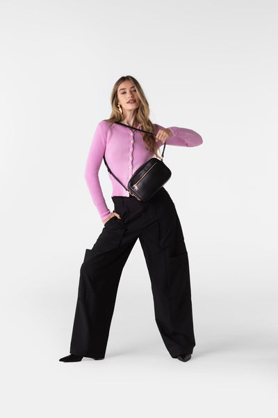 Best Smart Bags for Women Going to Tech Conferences