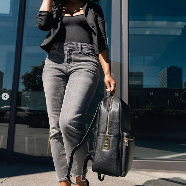 #RachelBloomOfficial